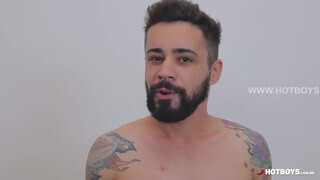 Argentin fickó popsiját nagy faszú fekete srácok szexelik meg - Eroticnet