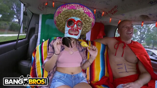 A mexikói csajon a sombrero is rajta van közben - Eroticnet