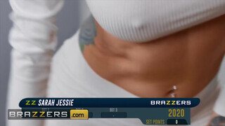 Sarah Jessie a méretes didkós sportos milf és az íjjász csávó kúrnak egy nagyot - Eroticnet