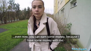 Orosz tini amatőr diák csajszi benne van a szexben egy pici pénzért - Eroticnet