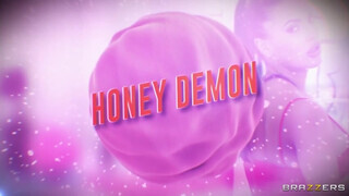 Honey Demon a ellenállhatatlan fitt méretes cickós milf anyuci az edzővel szexel - Eroticnet
