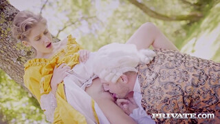 Tiffany Tatum a kiborotvált punás kicsike didkós megbaszott hercegnő - Eroticnet