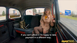 Caty Kiss a szívdöglesztő milf élvezi ha a taxis hihetetlenül megbassza - Eroticnet