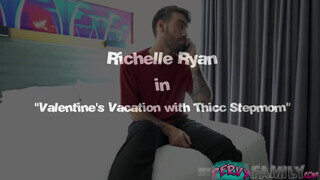 Richelle Ryan a baszható mostoha anya a nevelő fiával közösül - Eroticnet