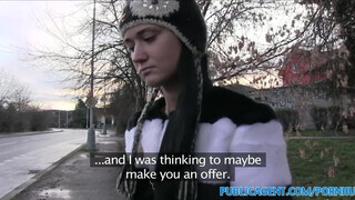 Orosz cuki tinédzser nőci kedveli a pénzt meg a kíméletlen kárót is - Eroticnet