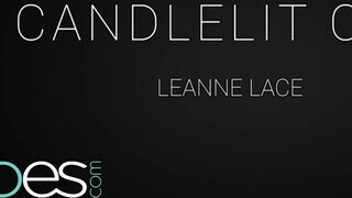 Leanne Lace a bűbájos pici keblű gádzsi kényezteti magát fürdés után - Eroticnet