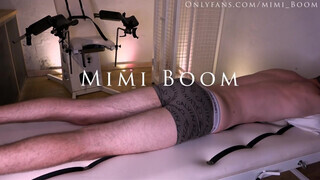 Mimi Boom bekapja a hapekja faszát és arcára veri - Eroticnet