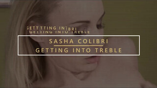 Sasha Colibri a tetszetős karcsú mami élvezi ha a punciját megdugják - Eroticnet