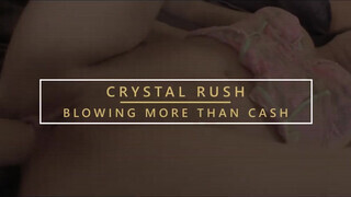 Crystal Rush a szemrevaló orosz milf nagyméretű farokkal megszexelve - Eroticnet