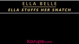 Ella Belle a világos szőke idős nő peckezik - Eroticnet