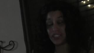 Tia Mor házi szex videója ahol egy fekete palival baszik